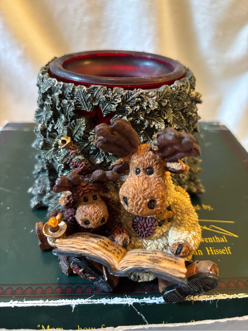 Boyd’s Bears and friends resin votive candle holder